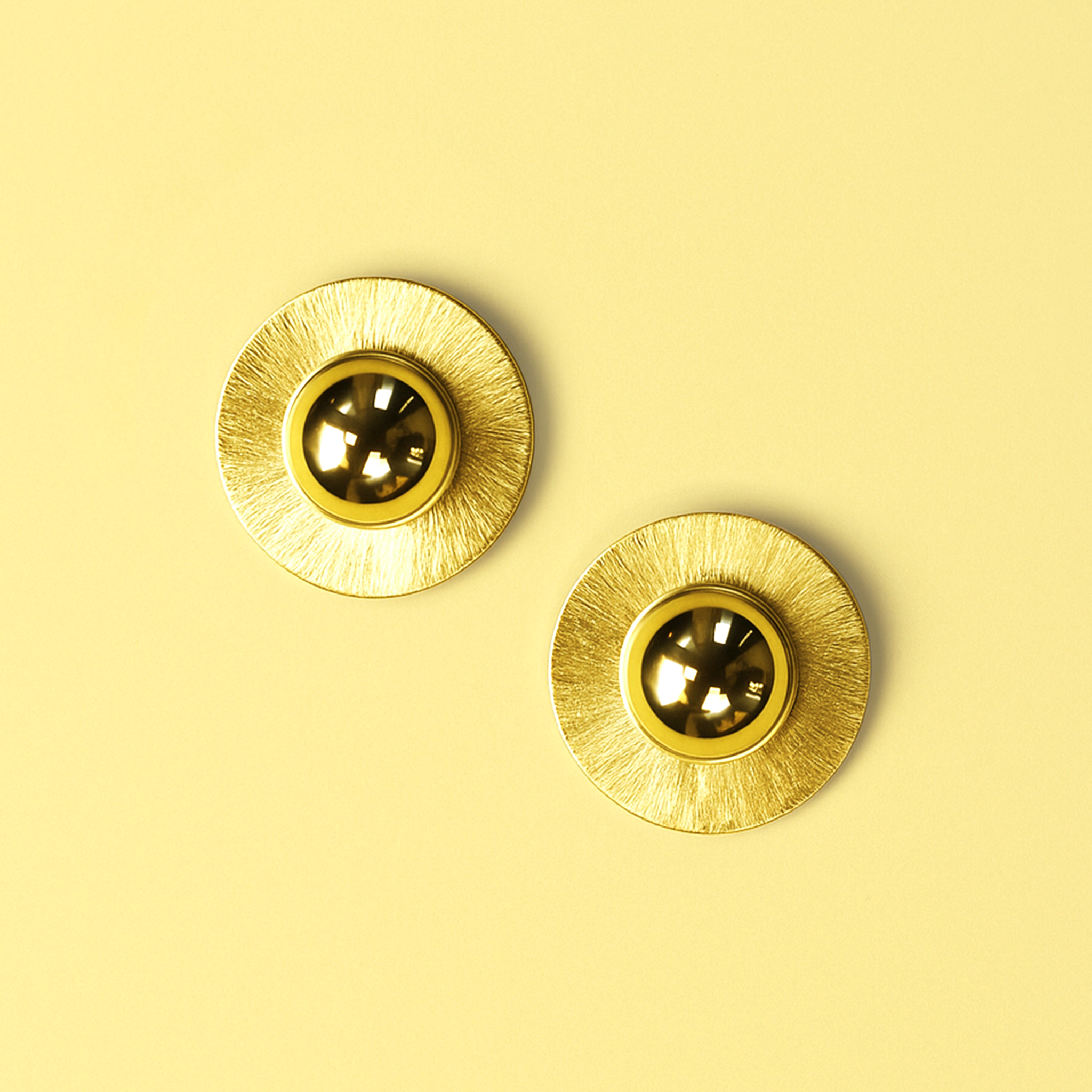 Solara Studs