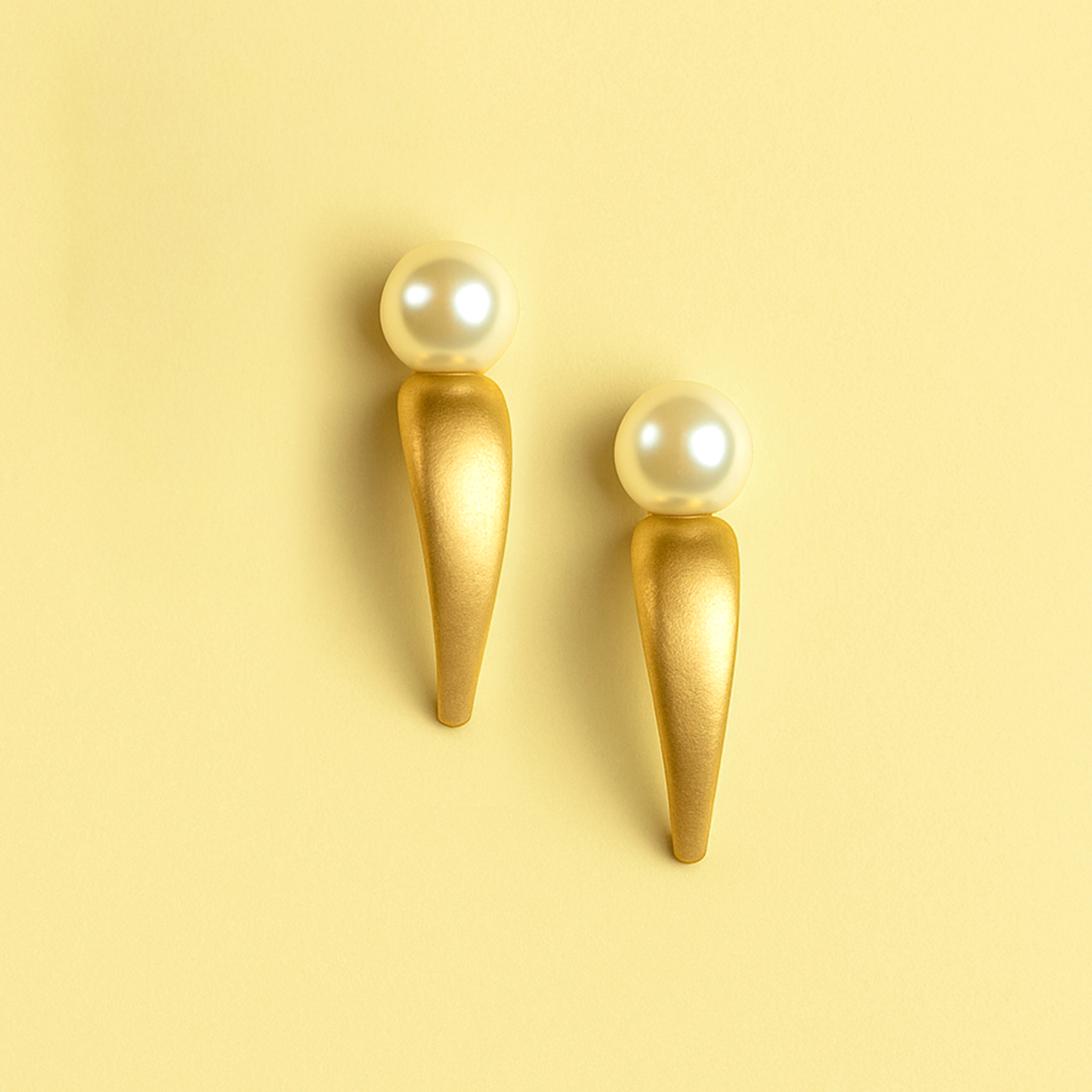 Ori Pearl Drops (Gold-Plated)
