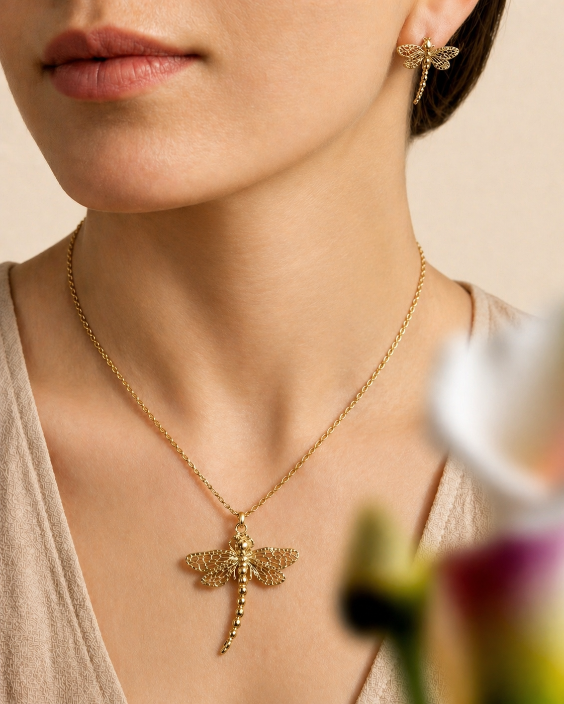 Aeria Gold Color