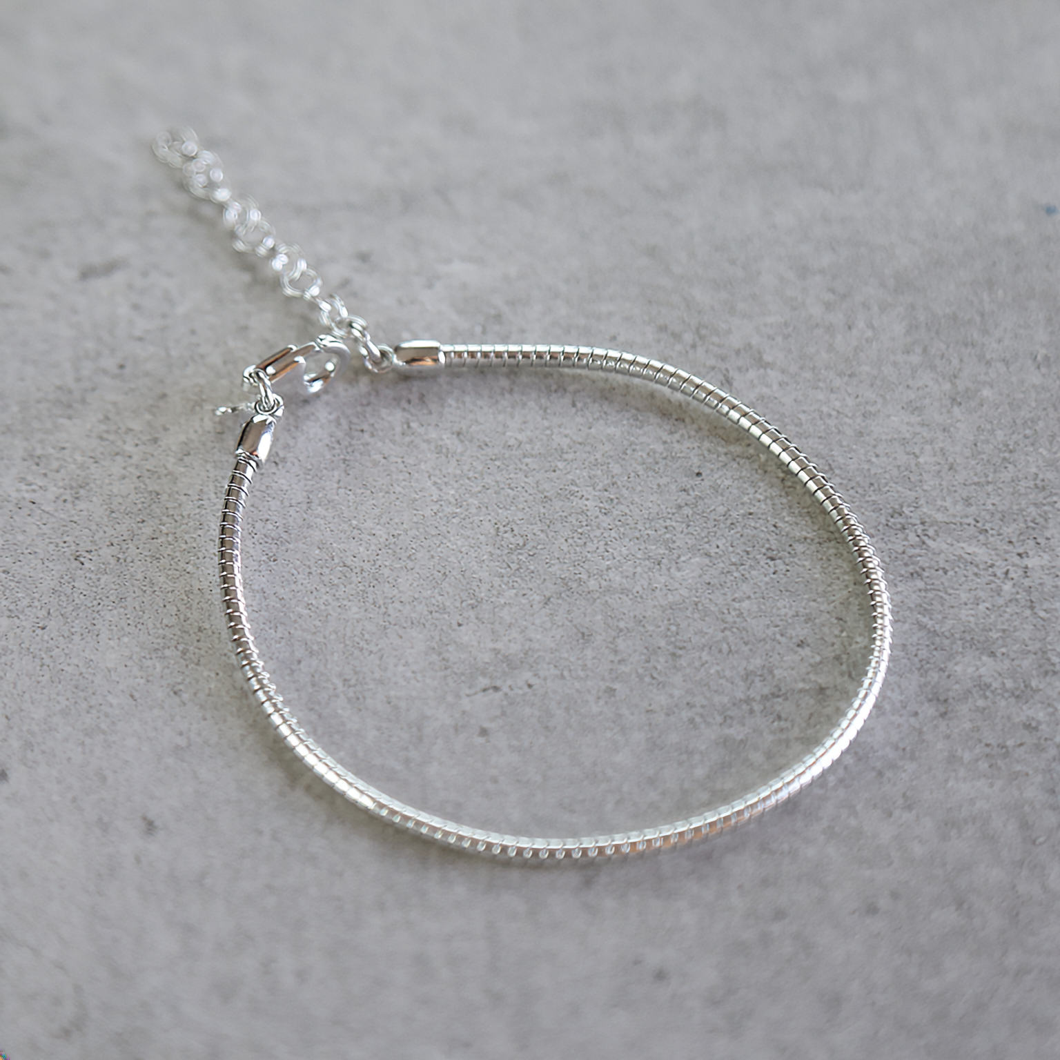 Glint Bangle (Silver)