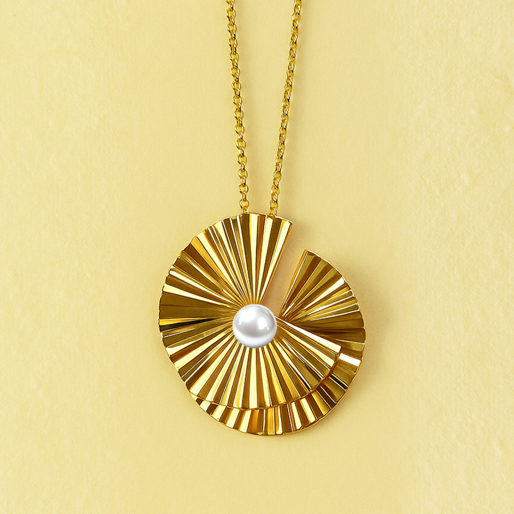 Riviera Sunburst Pearl Pendant