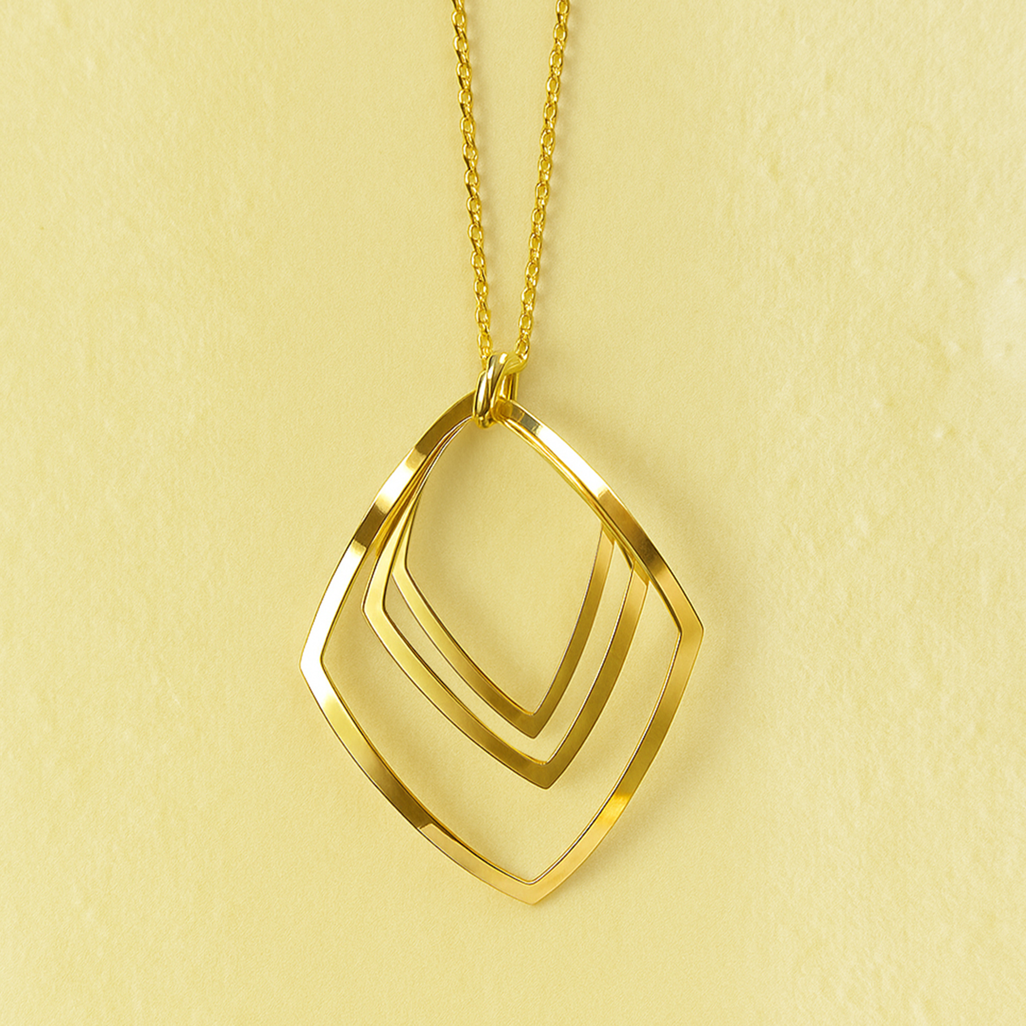 Tripla Layer Pendant