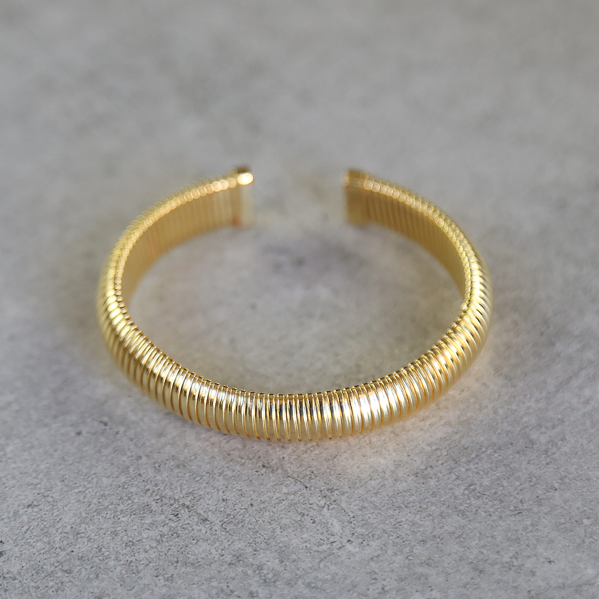 Reverb Cuff (Gold-Plated)