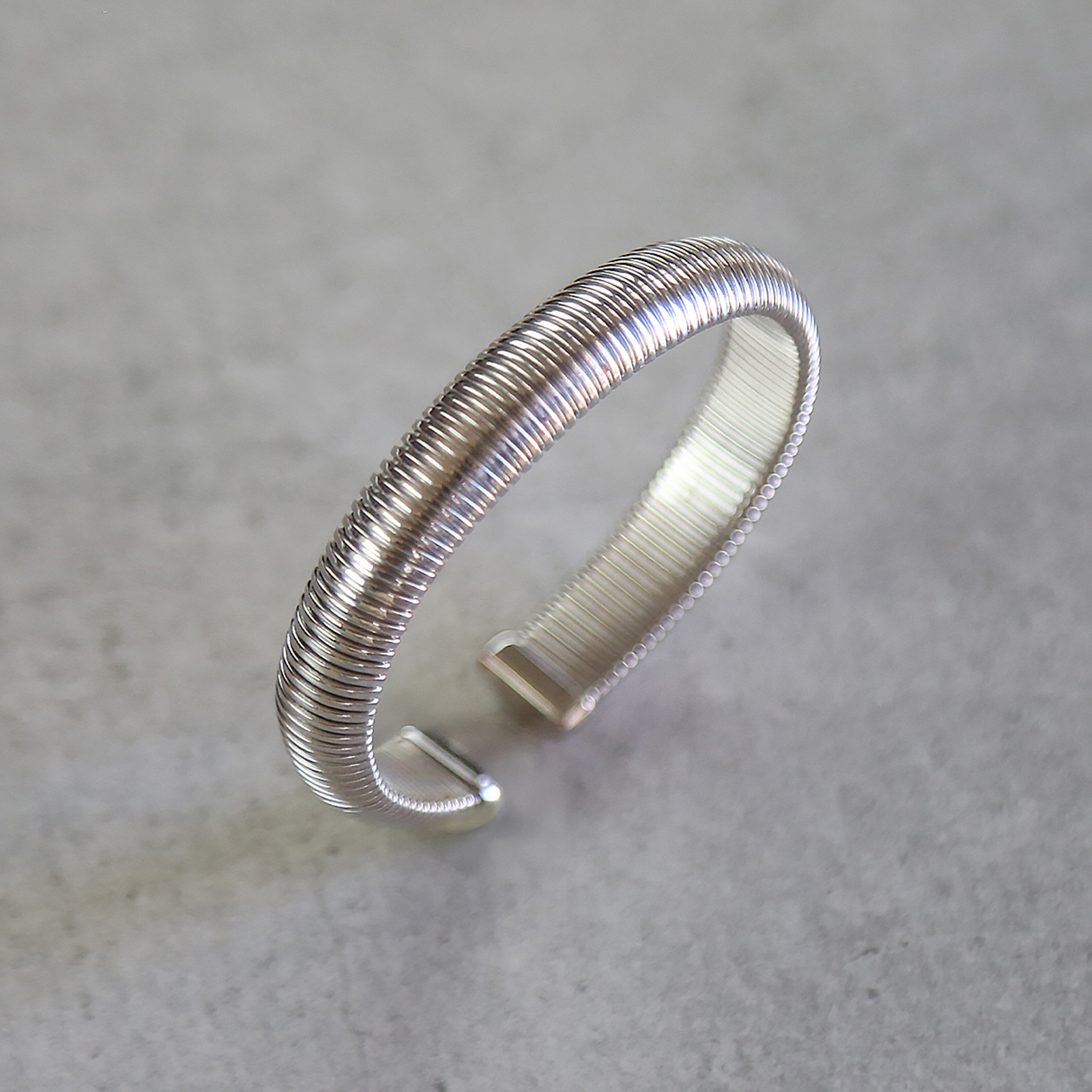 Reverb Cuff (Silver)