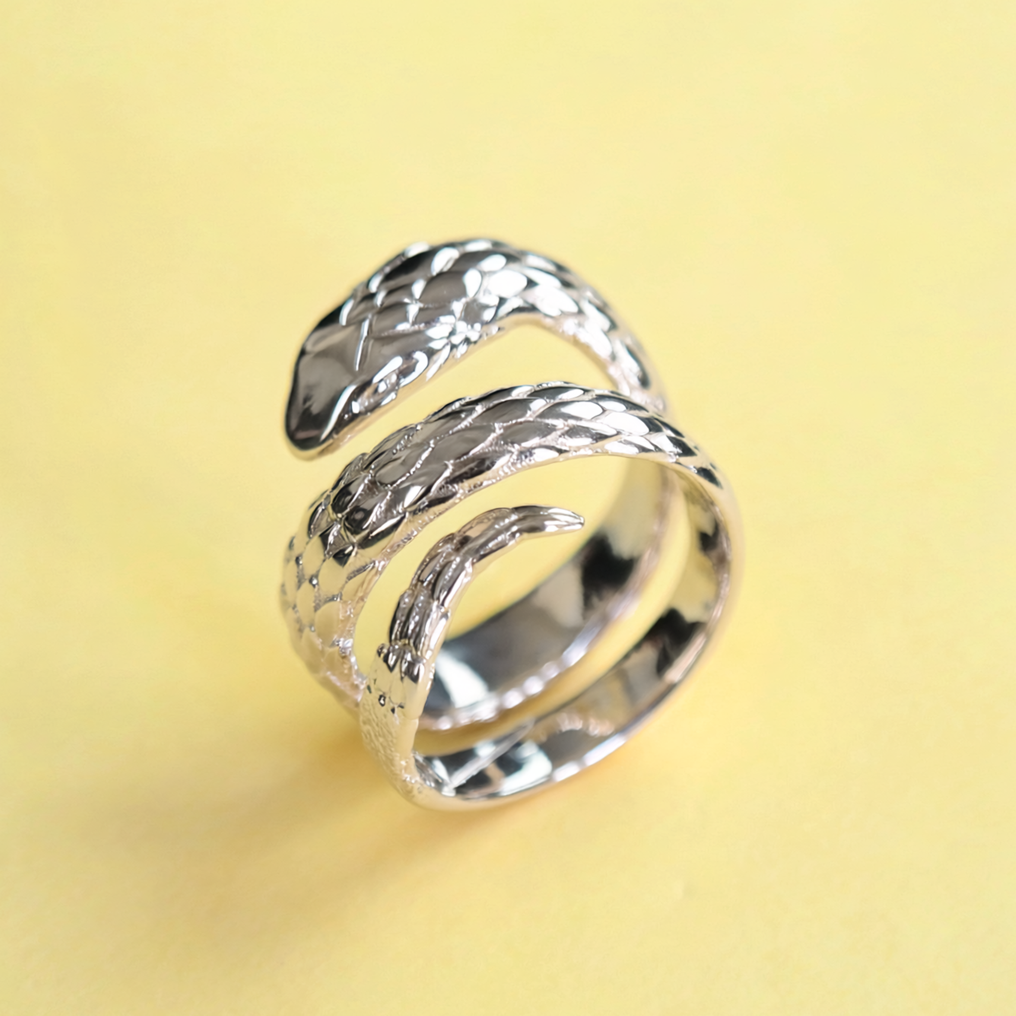 Serpente Wave Ring (Silver)